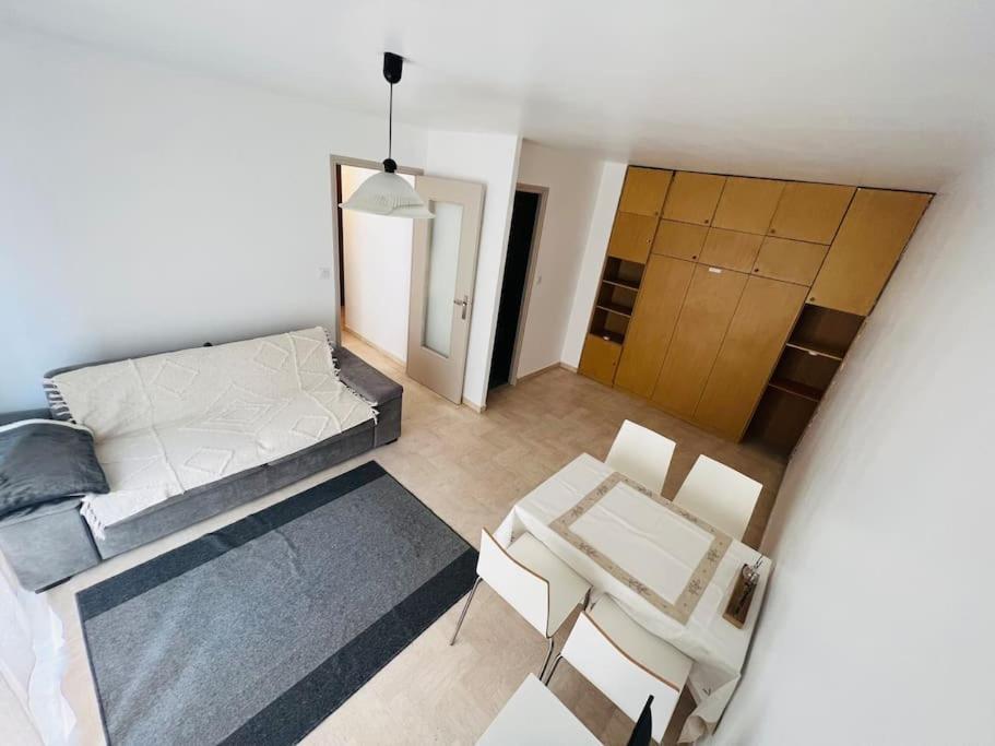 Studio 4 Couchages A 200 M De La Plage Avec Garage, Linge De Maison Et Serviettes Pour 30 Euros En Option Juan-les-Pins Extérieur photo